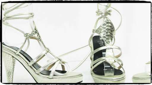 Novias, Madrinas y Quince / 62002